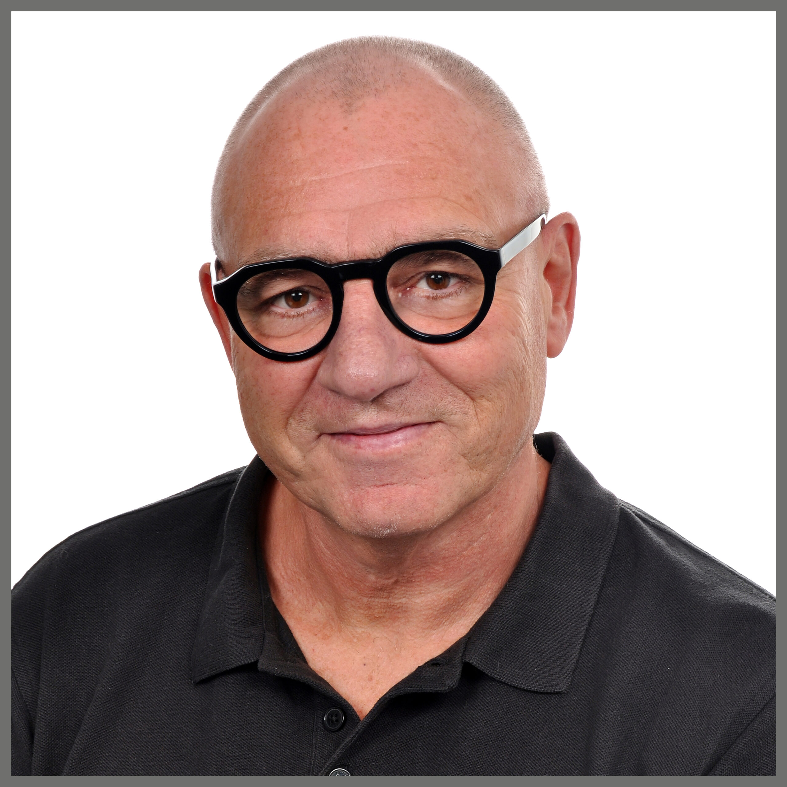 Dr.Michael Henrich
